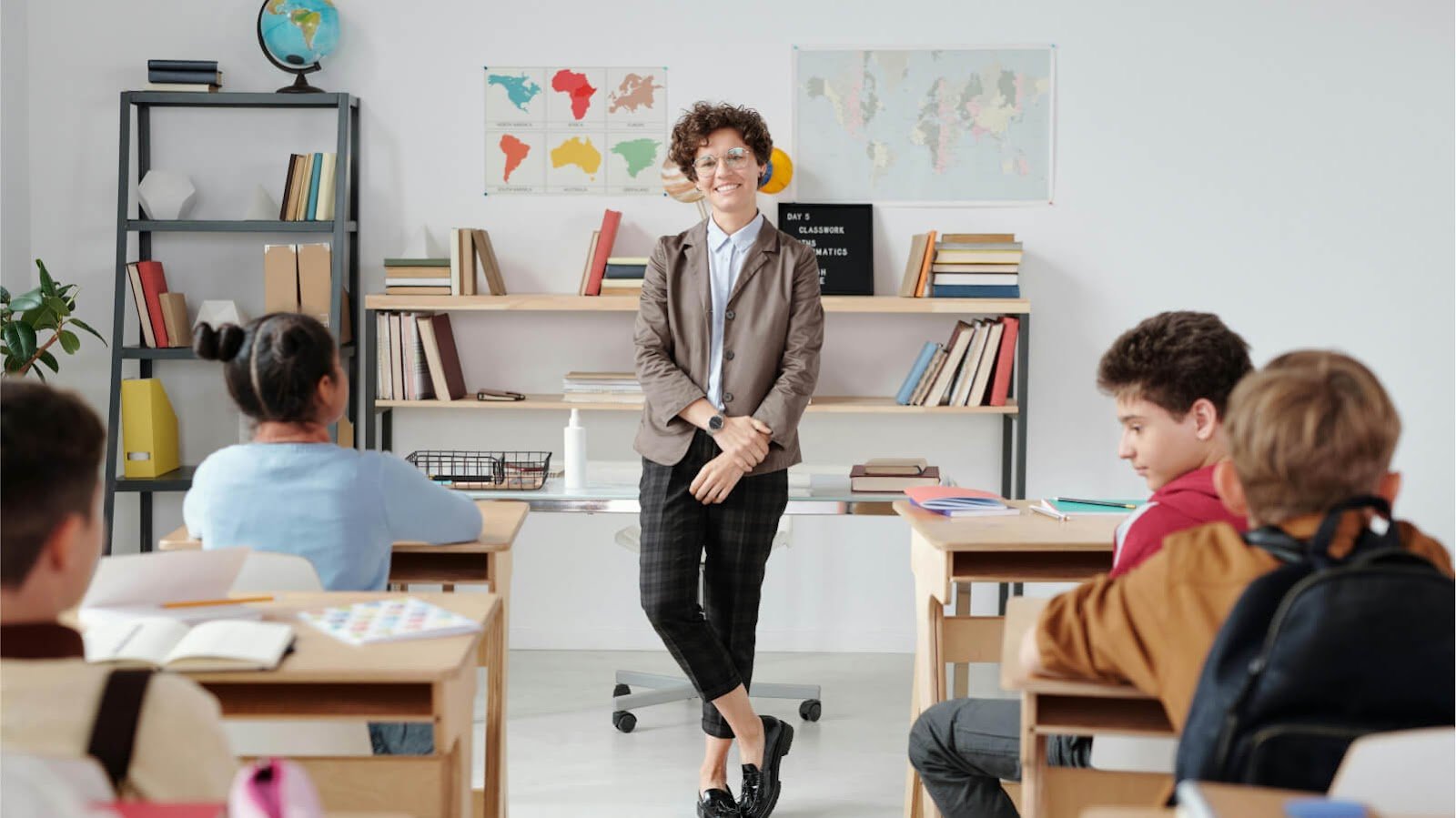 How This Former Teacher Transitioned From the Classroom to Corporate Life